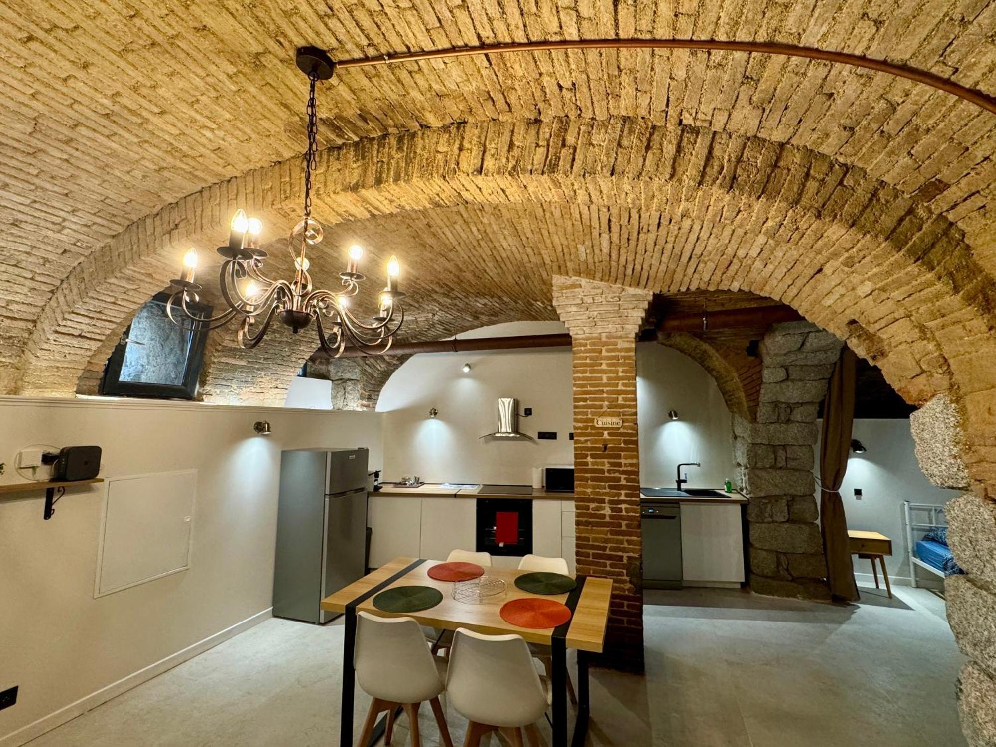 Loft De Charme En Centre Ville Sartène المظهر الخارجي الصورة