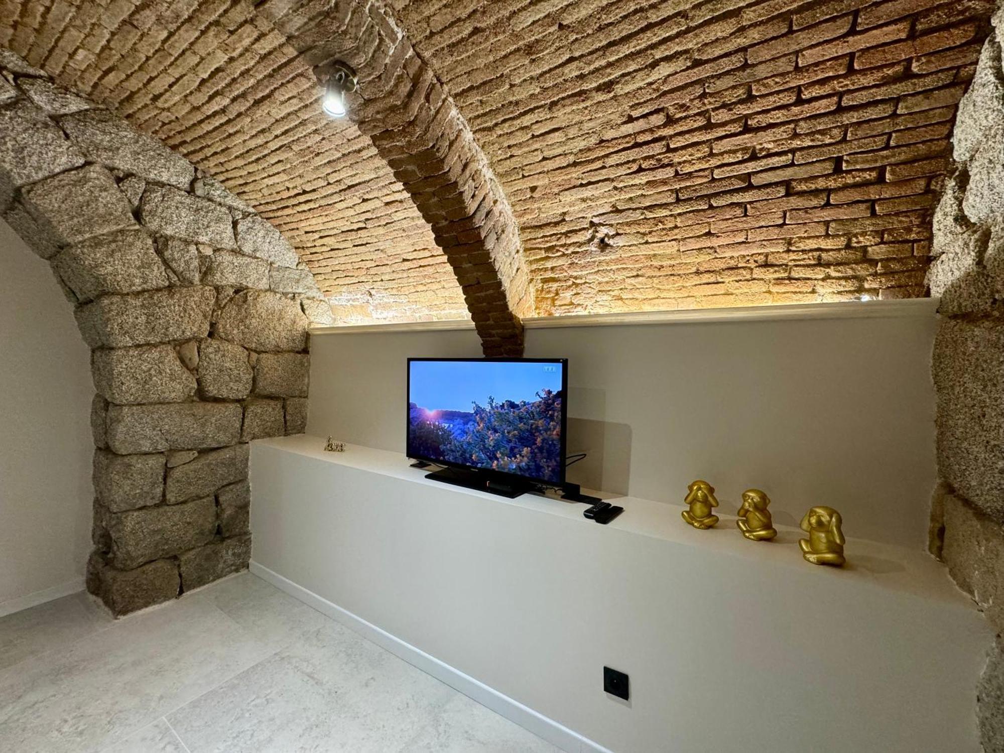 Loft De Charme En Centre Ville Sartène المظهر الخارجي الصورة